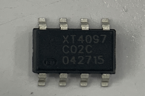 XT4097（高耐壓帶溫度檢測(cè)功能的微型線性電池管理芯片）